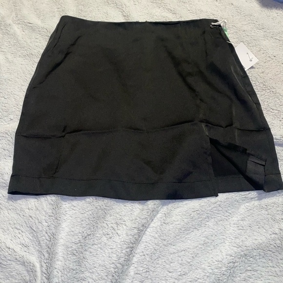 Skirt - Picture 1 of 1